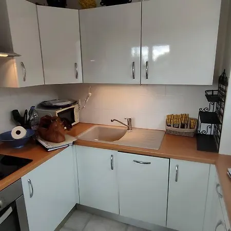 Moderne Sur Les Hauts De Apartment Bandol