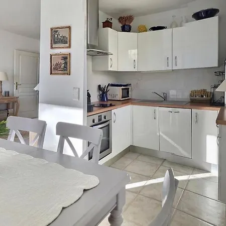 Moderne Sur Les Hauts De Bandol